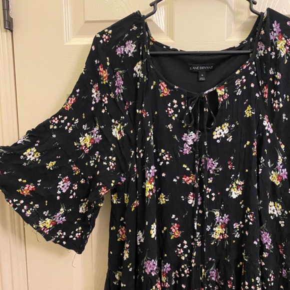 Lane Bryant Key Hole Floral Knee-Length Dress - Picture 3 of 5